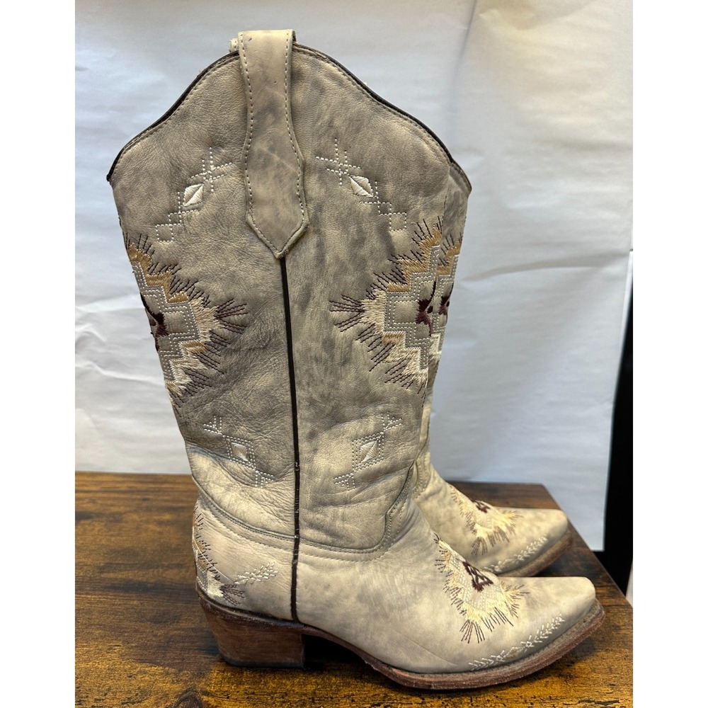 Circle G Embroidered Leather Cowboy Western Boots Distressed Women's Size 8 - Picture 3 of 16